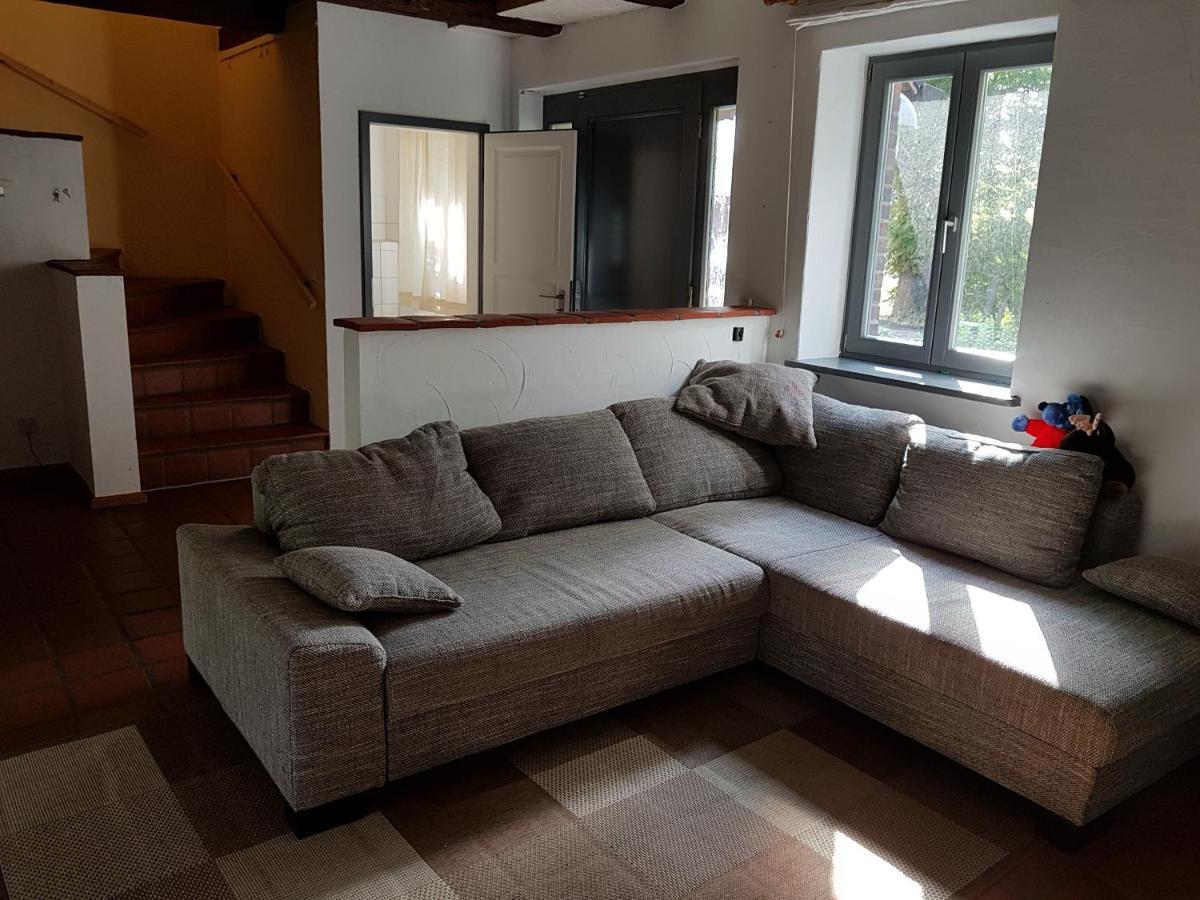 Grosse Wohnung / Haushaelfte In Peetzig Am See 安格尔明德 外观 照片