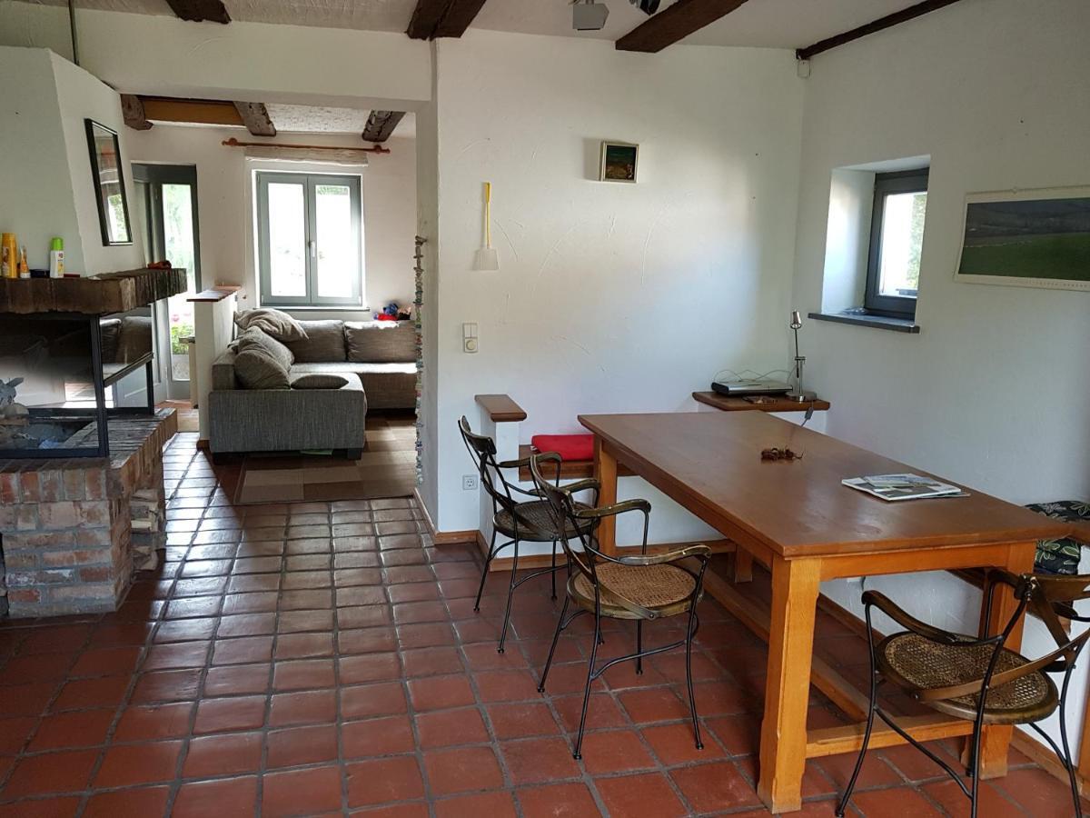 Grosse Wohnung / Haushaelfte In Peetzig Am See 安格尔明德 外观 照片